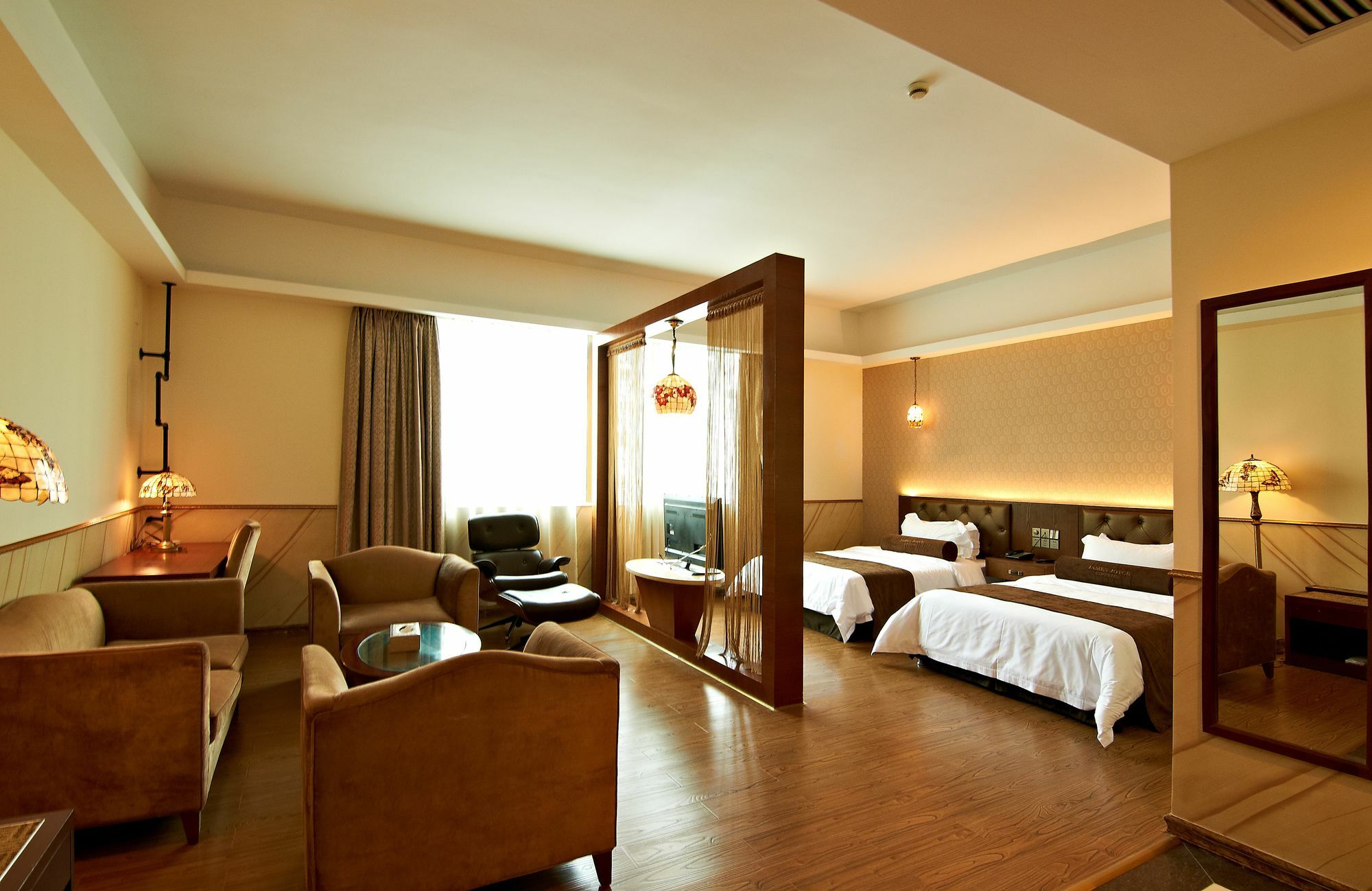 James Joyce Coffetel Hotel Guangzhou Shi Jing City Square Branch Esterno foto
